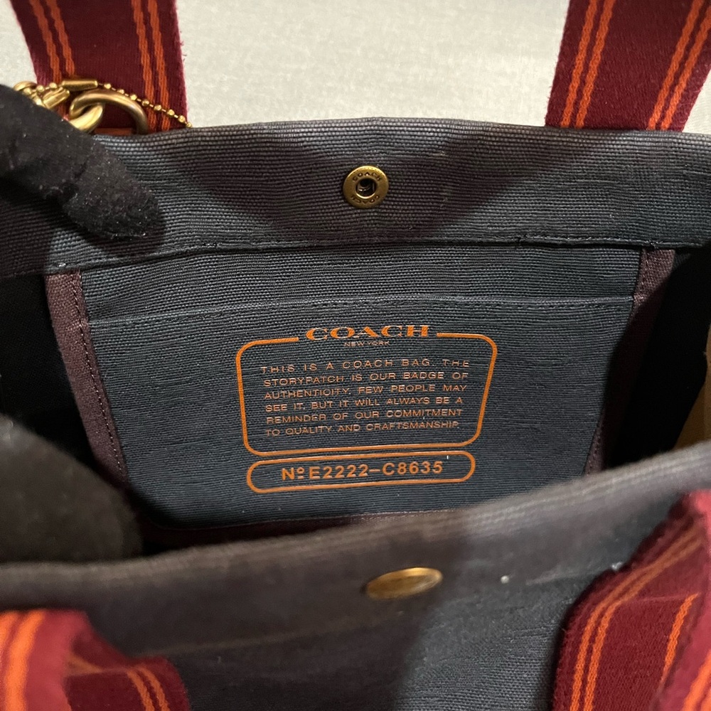 Coach bag . - Picture 3 of 5